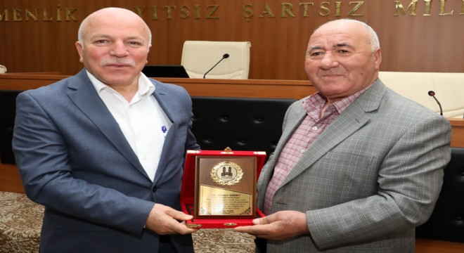 Seyyar satıcı ve pazarcılardan Başkan Sekmen'e ziyaret 